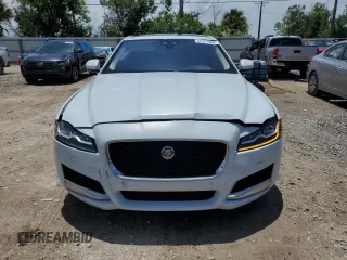 2018 Jaguar XF 35t Portfolio Ltd Edition with VIN SAJBN4EV9JCY53925, listed as a Copart auction lot 64157684 with 37,651 mi miles and Salvage Title. Bid and sale history available at carsss.com. Image 5.