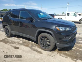 2022 Jeep Compass Latitude with VIN 3C4NJCBB0NT218131, listed as a Copart auction lot 58042105 with 45,475 mi miles and Salvage title. Bid and sale history available at DreamBid. Image 4.