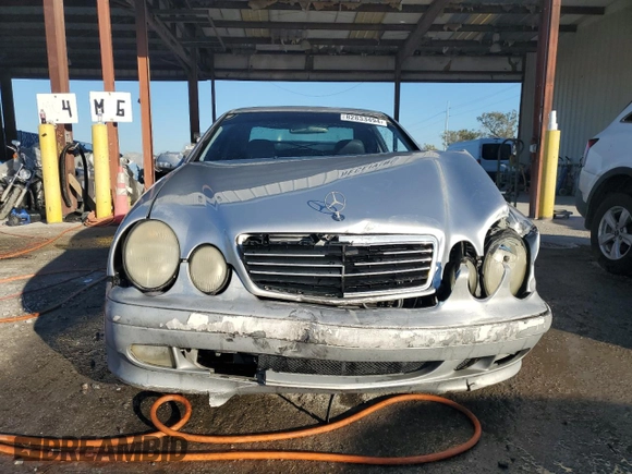 2002 Mercedes-Benz CLK 320/430 with VIN WDBLJ65G12T092383, listed as a Copart auction lot 82833494 with Not Provided miles and Salvage Title. Bid and sale history available at DreamBid. Image 5.