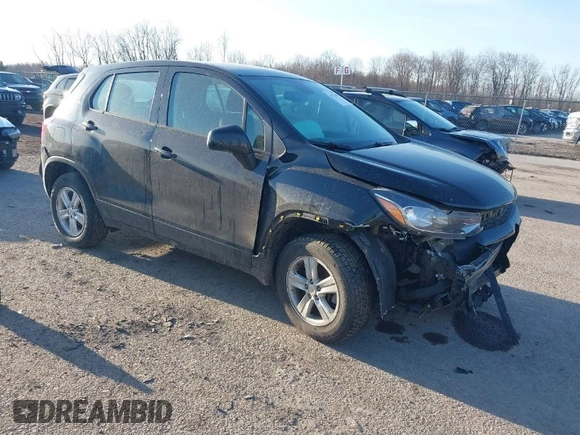 2020 Chevrolet Trax LS with VIN KL7CJNSB8LB092115, listed as a IAAI auction lot 41772466 with 40,933 mi miles. Bid and sale history available at carsss.com. Image 1.