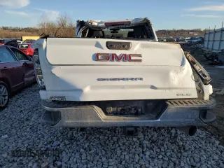 2023 GMC Sierra 2500HD SLE z VIN 1GT49MEY4PF143845, wystawiony jako Copart lot #48403215 z przebiegiem 47 843 mil mil oraz Szkoda całkowita • Salvage title. Historia ofert i sprzedaży dostępna na DreamBid. Obrazek 6.