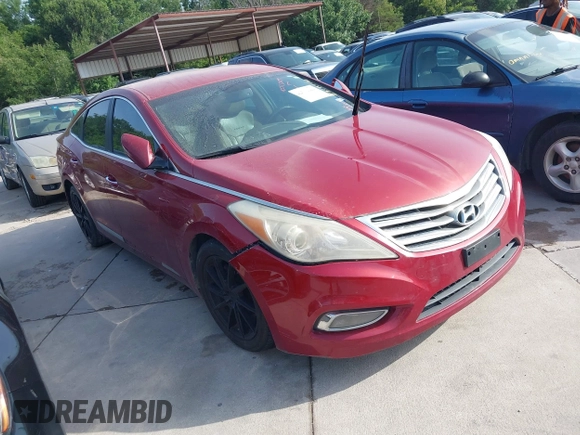 2013 Hyundai Azera z VIN KMHFG4JG4DA253875, wystawiony jako IAAI lot #42773889 z przebiegiem 188 528 mil mil oraz . Historia ofert i sprzedaży dostępna na DreamBid. Obrazek 1.