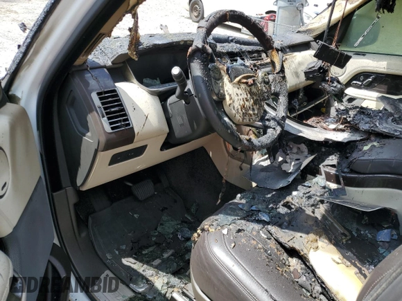 2019 Land Rover Range Rover HSE with VIN SALGS2SV3KA524374, listed as a Copart auction lot 56565285 with Not provided miles and Salvage title. Bid and sale history available at DreamBid. Image 8.