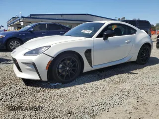 2024 Toyota GR86 Premium with VIN JF1ZNBE10R8754638, listed as a Copart auction lot 49921035 with 2,743 mi miles and Salvage Title. Bid and sale history available at carsss.com. Image 1.