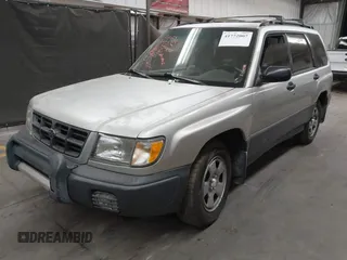 2000 Subaru Forester L with VIN JF1SF6357YH730850, listed as a IAAI auction lot 41772007 with 177,039 mi miles. Bid and sale history available at carsss.com. Image 16.