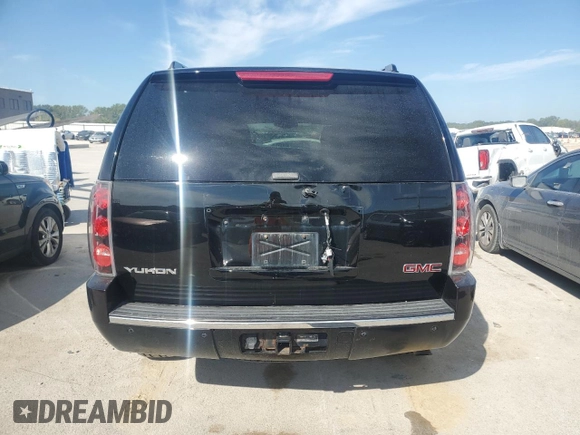 2014 GMC Yukon Denali with VIN 1GKS2EEF6ER137805, listed as a Copart auction lot 69835144 with 167,244 mi miles and Salvage Title. Bid and sale history available at carsss.com. Image 6.