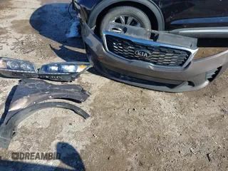 2019 Kia Sorento LX V6 with VIN 5XYPG4A56KG600188, listed as a IAAI auction lot 41347390 with 79,098 mi miles. Bid and sale history available at carsss.com. Image 12.