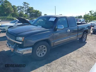 2005 Chevrolet Silverado 1500 LS with VIN 1GCEC19Z45Z212469, listed as a IAAI auction lot 42471142 with 171,228 mi miles and . Bid and sale history available at DreamBid. Image 18.