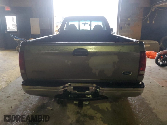 2002 Ford F-150 XL with VIN 1FTRF17W72NA55539, listed as a Copart auction lot 82529424 with 181,747 mi miles and Salvage Title. Bid and sale history available at carsss.com. Image 6.