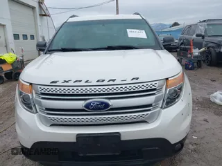 2014 Ford Explorer XLT with VIN 1FM5K8D86EGB99936, listed as a IAAI auction lot 41631657 with 141,097 mi miles and . Bid and sale history available at carsss.com. Image 12.