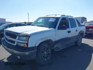 2003 Chevrolet Avalanche with VIN 3GNEK13TX3G263258, listed as a IAAI auction lot 41861349 with 200,892 mi miles. Bid and sale history available at carsss.com. Image 2.