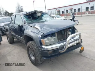 2007 Chevrolet Colorado 2LT with VIN 1GCDS13E878147784, listed as a IAAI auction lot 41690838 with 208,489 mi miles and . Bid and sale history available at DreamBid. Image 1.