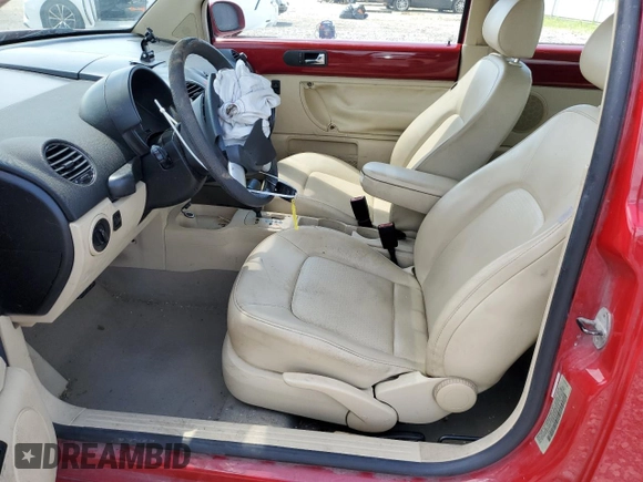 2007 Volkswagen Beetle with VIN 3VWRW31C87M507118, listed as a Copart auction lot 56929865 with 130,196 mi miles and Salvage title. Bid and sale history available at DreamBid. Image 7.