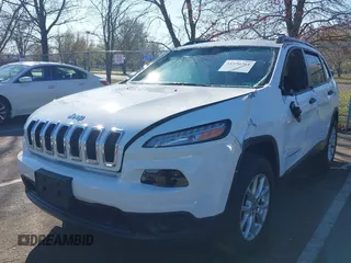 2016 Jeep Cherokee Sport with VIN 1C4PJMASXGW359186, listed as a IAAI auction lot 41930264 with 32,581 mi miles. Bid and sale history available at carsss.com. Image 17.