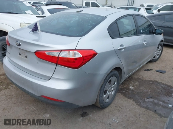 2015 Kia Forte LX with VIN KNAFK4A69F5388109, listed as a IAAI auction lot 41613274 with 97,214 mi miles. Bid and sale history available at carsss.com. Image 4.