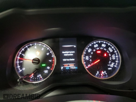 2020 Toyota RAV4 XLE with VIN 2T3P1RFVXLW119614, listed as a Copart auction lot 77139364 with 74,020 mi miles and Salvage Title. Bid and sale history available at carsss.com. Image 9.