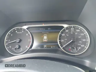 2025 Nissan Sentra SR z VIN 3N1AB8DV6SY307980, wystawiony jako IAAI lot #42548422 z przebiegiem 5 164 mil mil oraz . Historia ofert i sprzedaży dostępna na DreamBid. Obrazek 7.