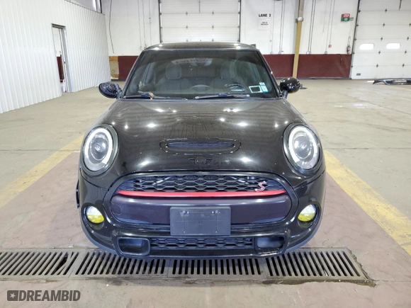 2016 MINI Cooper Hardtop S with VIN WMWXP7C58G3B49825, listed as a Copart auction lot 70988364 with 106,474 mi miles and Salvage Title. Bid and sale history available at carsss.com. Image 5.