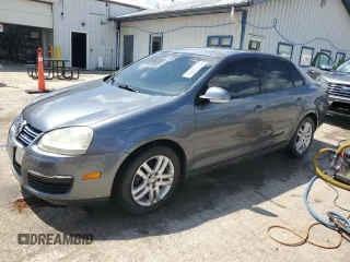 2008 Volkswagen Jetta S with VIN 3VWJM71K78M188328, listed as a Copart auction lot 61613515 with 230,053 mi miles and Salvage title. Bid and sale history available at DreamBid. Image 1.