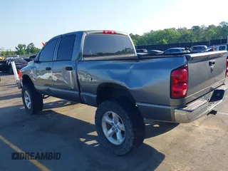 2007 Dodge 1500 SLT with VIN 1D7HU18237J580681, listed as a IAAI auction lot 42054665 with 264,010 mi miles. Bid and sale history available at carsss.com. Image 3.