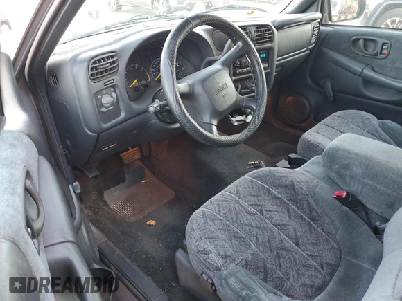 2000 GMC Sonoma SLS w/1SF Pkg with VIN 1GTCS1955Y8226155, listed as a Copart auction lot 83220424 with 87,604 mi miles and Salvage Title. Bid and sale history available at carsss.com. Image 8.