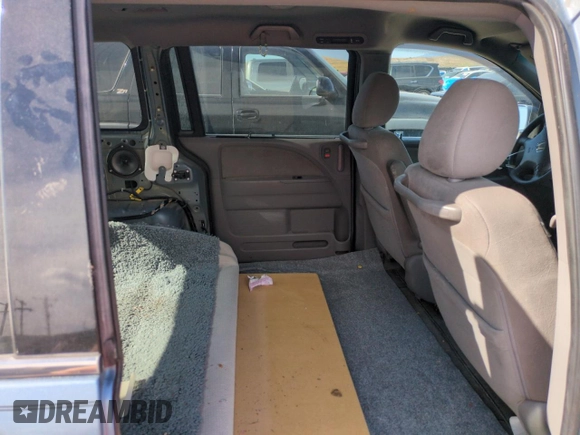 2010 Honda Odyssey EX z VIN 5FNRL3H41AB006223, wystawiony jako Copart lot #58277655 z przebiegiem 144 895 mil mil oraz Czysty tytuł • Clean title. Historia ofert i sprzedaży dostępna na DreamBid. Obrazek 10.