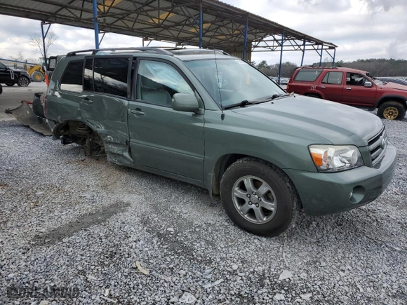 2007 Toyota Highlander w/3rd Row with VIN JTEDP21A270134823, listed as a Copart auction lot 46045425 with 118,019 mi miles and Salvage Title. Bid and sale history available at carsss.com. Image 4.