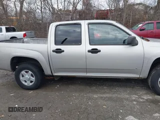 2006 GMC Canyon SLE1 with VIN 1GTDT136568152929, listed as a IAAI auction lot 41299096 with 233,704 mi miles. Bid and sale history available at carsss.com. Image 13.