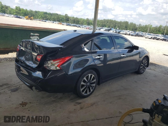 2017 Nissan Altima SV z VIN 1N4AL3AP0HC283833, wystawiony jako Copart lot #57119045 z przebiegiem 150 979 mil mil oraz Szkoda całkowita • Salvage title. Historia ofert i sprzedaży dostępna na DreamBid. Obrazek 3.