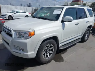 2013 Toyota 4Runner SR5 with VIN JTEZU5JR0D5058328, listed as a IAAI auction lot 41948095 with 195,332 mi miles and . Bid and sale history available at DreamBid. Image 18.