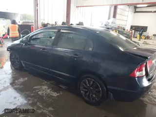 2010 Honda Civic Sdn EX with VIN 19XFA1F88AE008804, listed as a IAAI auction lot 41720695 with 221,503 mi miles. Bid and sale history available at carsss.com. Image 3.