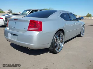 2007 Dodge Charger with VIN 2B3KA43G77H641238, listed as a IAAI auction lot 41968835 with 261,599 mi miles. Bid and sale history available at carsss.com. Image 4.