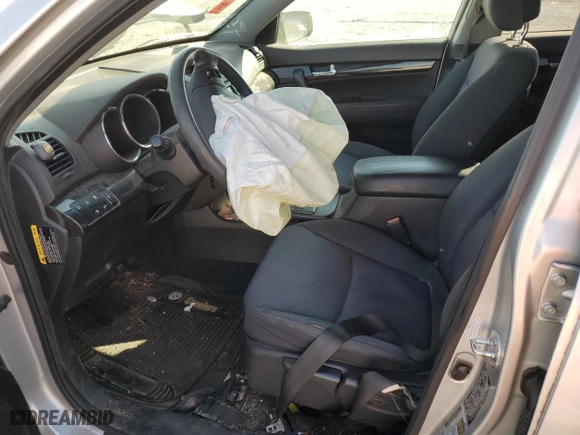 2011 Kia Sorento LX with VIN 5XYKT3A16BG061441, listed as a Copart auction lot 46451825 with 0 mi miles and Salvage Title. Bid and sale history available at carsss.com. Image 7.