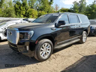 2023 GMC Yukon XL Denali with VIN 1GKS2JKL8PR328342, listed as a Copart auction lot 63427453 with 6,753 mi miles and Salvage Title. Bid and sale history available at carsss.com. Image 1.