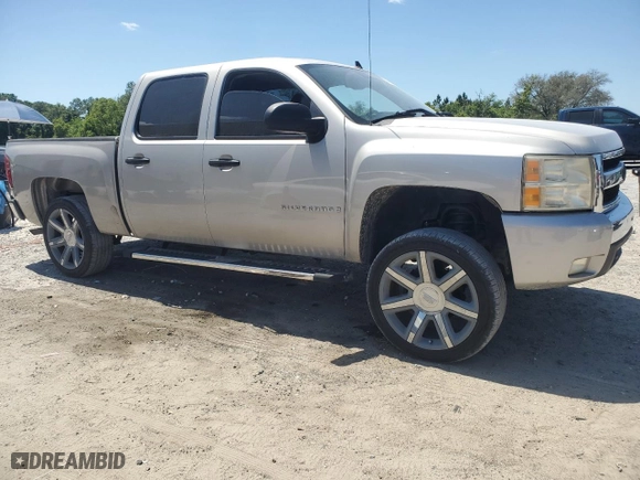 2007 Chevrolet Silverado 1500 LTZ with VIN 2GCEC13JX71534497, listed as a Copart auction lot 52520985 with 179,548 mi miles and Clean Title. Bid and sale history available at carsss.com. Image 4.