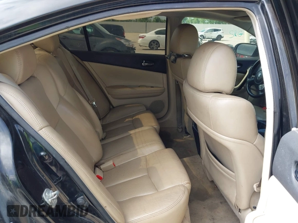 2012 Nissan Maxima SV with VIN 1N4AA5APXCC842993, listed as a IAAI auction lot 42113513 with 283,404 mi miles and . Bid and sale history available at DreamBid. Image 8.