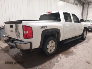 2012 Chevrolet Silverado 1500 LT with VIN 3GCPKSE72CG152890, listed as a IAAI auction lot 41589760 with 170,937 mi miles and . Bid and sale history available at DreamBid. Image 4.