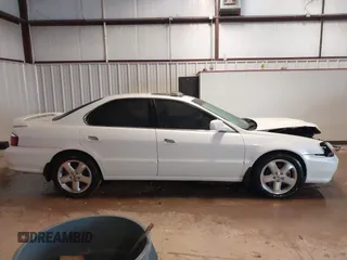 2003 Acura TL Type S with VIN 19UUA56843A068293, listed as a IAAI auction lot 41575370 with 237,018 mi miles. Bid and sale history available at carsss.com. Image 13.