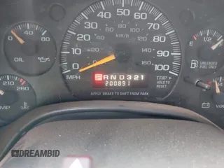 2000 Chevrolet City Express Cargo z VIN 1GAHG39J4Y1265384, wystawiony jako IAAI lot #42294326 z przebiegiem 200 891 mil mil oraz . Historia ofert i sprzedaży dostępna na DreamBid. Obrazek 7.
