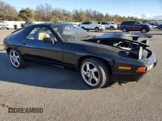 1989 Porsche 928 z VIN WP0JB0923KS861070, wystawiony jako Copart lot #76032254 z przebiegiem Nie podano mil oraz Szkody całkowita. Historia ofert i sprzedaży dostępna na DreamBid. Obrazek 4.