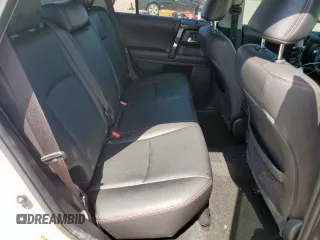 2022 Toyota 4Runner TRD Off Road Premium с VIN JTERU5JR9N5991422, выставлен на аукционе Copart как лот 56635205 с пробегом 61 096 миль миль и Списание • Salvage title. История ставок и продаж доступна на DreamBid. Изображение 11.