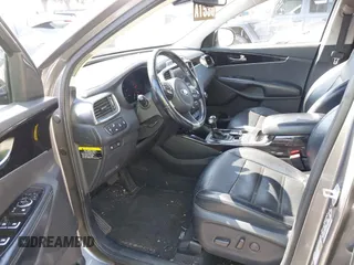 2017 Kia Sorento EX V6 with VIN 5XYPH4A57HG236014, listed as a IAAI auction lot 41602897 with 103,210 mi miles. Bid and sale history available at carsss.com. Image 18.