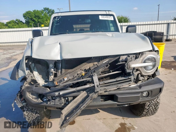 2021 Ford Bronco with VIN 1FMDE5BHXMLA97789, listed as a Copart auction lot 59548025 with 93,959 mi miles and Salvage title. Bid and sale history available at DreamBid. Image 5.