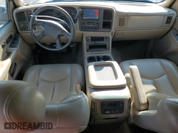 2004 Chevrolet Silverado 3500 DRW z VIN 1GCJK33194F111962, wystawiony jako Copart lot #70852714 z przebiegiem 268 558 mil mil oraz Szkody całkowita. Historia ofert i sprzedaży dostępna na DreamBid. Obrazek 8.
