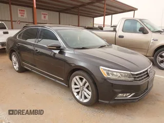 2017 Volkswagen Passat SE z VIN 1VWGT7A39HC047168, wystawiony jako IAAI lot #41712776 z przebiegiem 160 644 mil mil oraz . Historia ofert i sprzedaży dostępna na DreamBid. Obrazek 1.