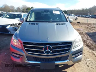 2013 Mercedes-Benz M 350 with VIN 4JGDA2EB7DA158724, listed as a IAAI auction lot 41576717 with 195,824 mi miles and . Bid and sale history available at DreamBid. Image 12.
