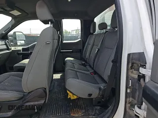 2020 Ford F-250 XL с VIN 1FT7X2B67LEC53718, выставлен на аукционе IAAI как лот 42743536 с пробегом 140 856 миль миль и . История ставок и продаж доступна на DreamBid. Изображение 8.