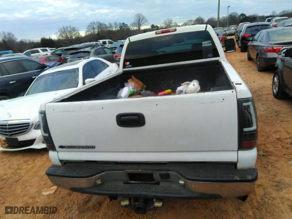 2006 Chevrolet Silverado 2500HD LT3 with VIN 1GCHK23D26F190154, listed as a IAAI auction lot 41173966 with NaN miles. Bid and sale history available at carsss.com. Image 16.