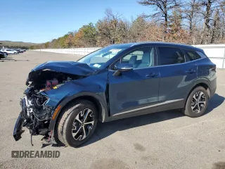 2023 Kia Sportage Hybrid EX with VIN KNDPVCAG7P7053776, listed as a Copart auction lot 50823735 with 10,760 mi miles and Salvage Title. Bid and sale history available at carsss.com. Image 1.