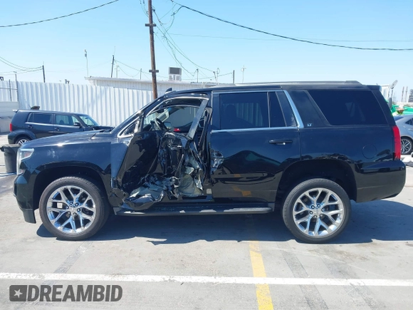 2016 Chevrolet Tahoe LT z VIN 1GNSCBKC7GR311313, wystawiony jako IAAI lot #42303467 z przebiegiem 90 889 mil mil oraz . Historia ofert i sprzedaży dostępna na DreamBid. Obrazek 6.